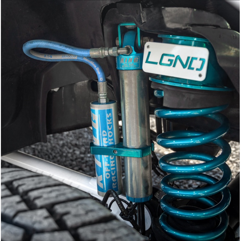 2014-2024 RAM 2500 4WD – KING 2.5 Reservoir FRONT Shocks