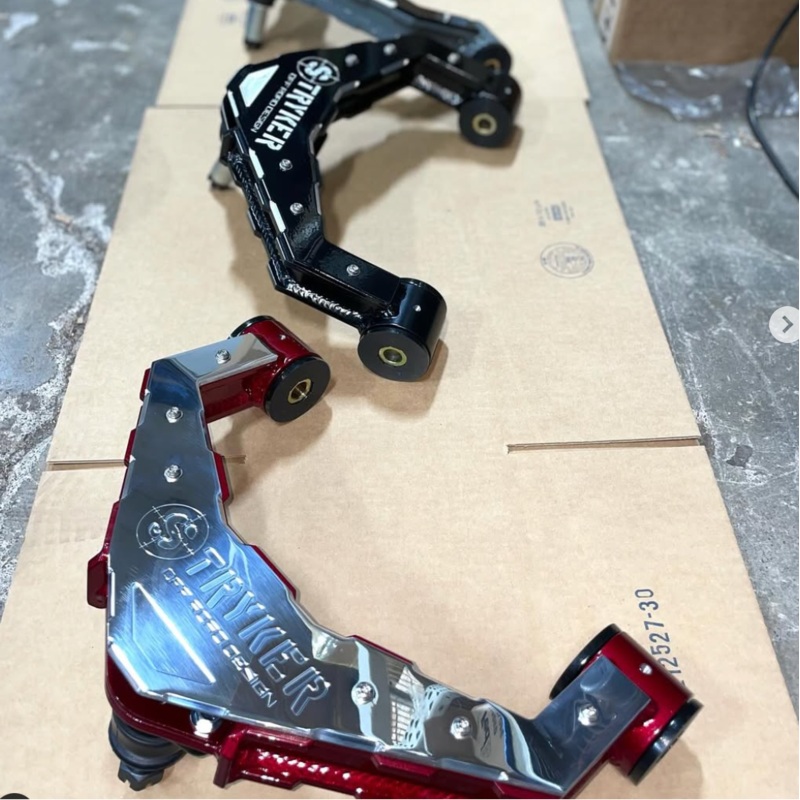 Stryker – Identity Series Front 2020-2025 GMC/Chevrolet 2500/3500 Upper Control Arms