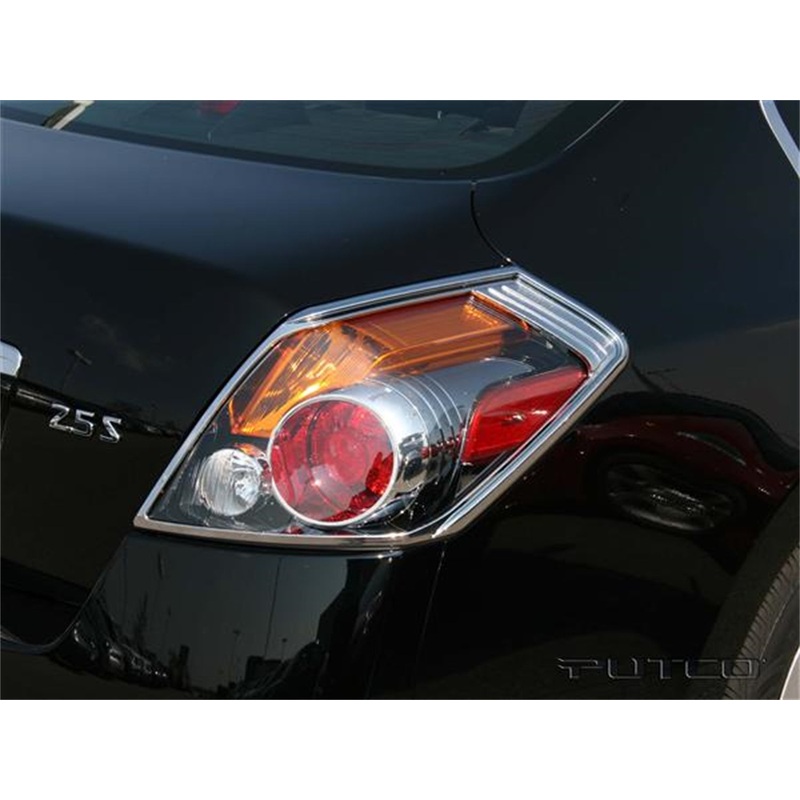Tail Lamp Cover 400809