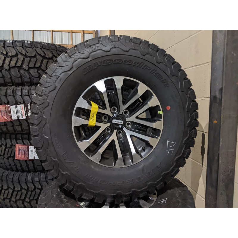 2020 17″ Ford F-150 Raptor OEM rims wheels BFG tires
