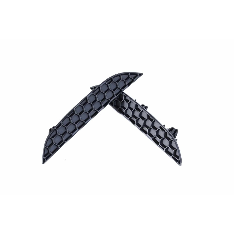 BMW M5 F90 Honeycomb Rear Reflector Deletes by Acexxon (2017-2023) Matte Black