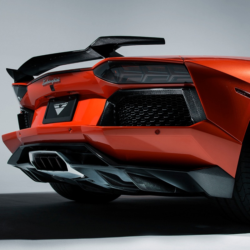 Lamborghini Aventador Zaragoza Edizione Aero Rear Diffuser by Vorsteiner Carbon Fiber PP 2×2 Glossy