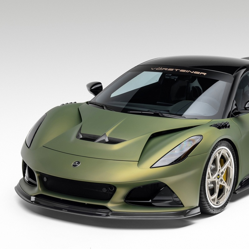 Lotus Emira LR-52 Vented Fenders by Vorsteiner Carbon Fiber PP 2X2 Glossy