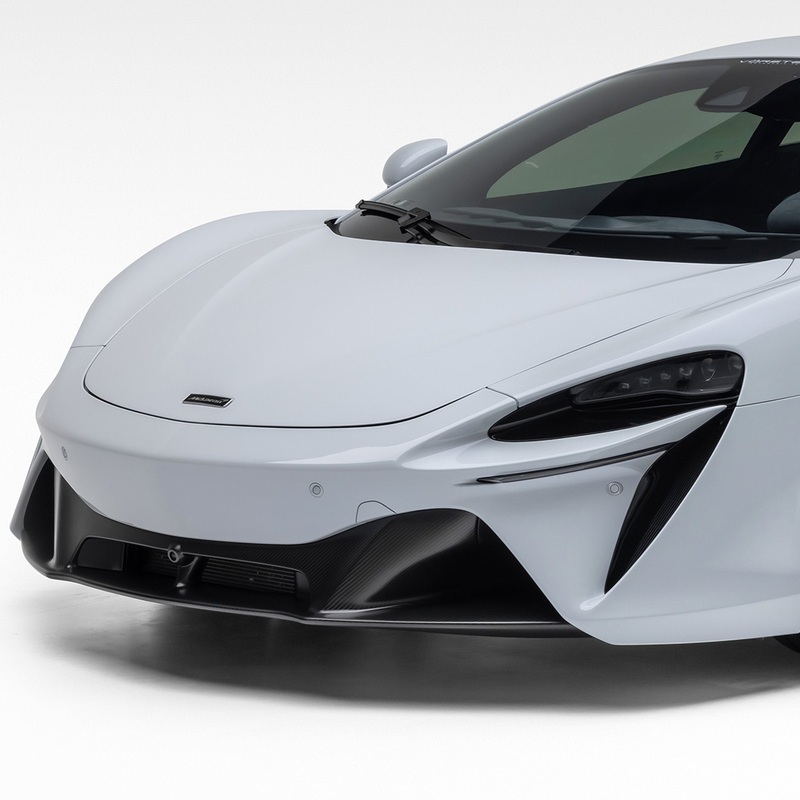 McLaren Artura Front Splitter by Vorsteiner Carbon Fiber PP 2×2 Glossy