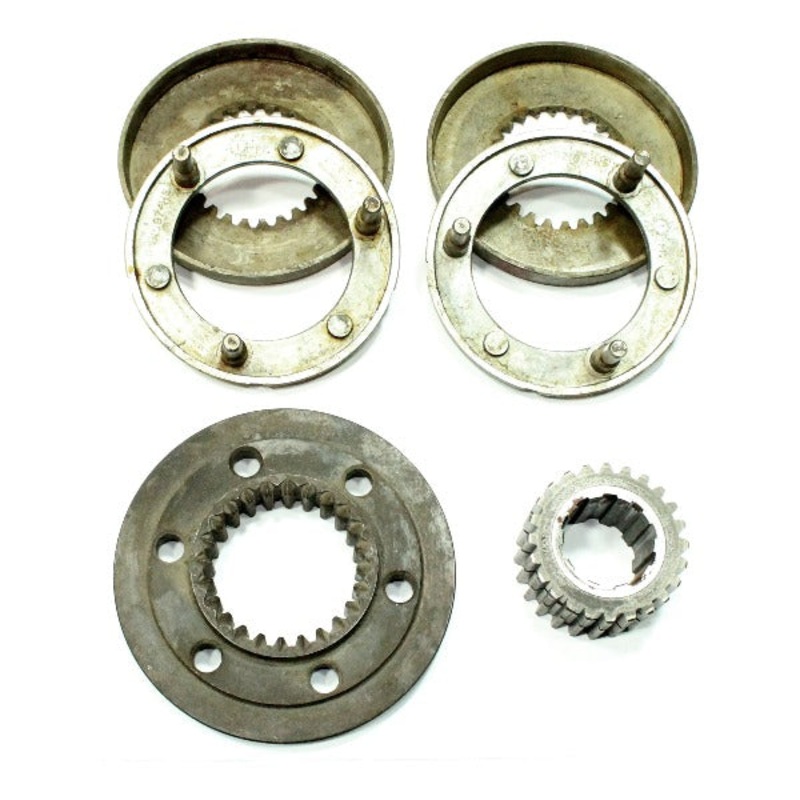 NOS NP420 Synchronizer Assembly – Late NP420 Transmission – CC1664334-A