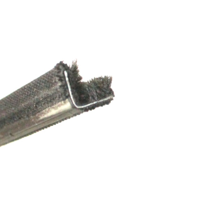 New Closed Cab Wing Vent Division Bar Weatherstrip – CC909314/CC909284