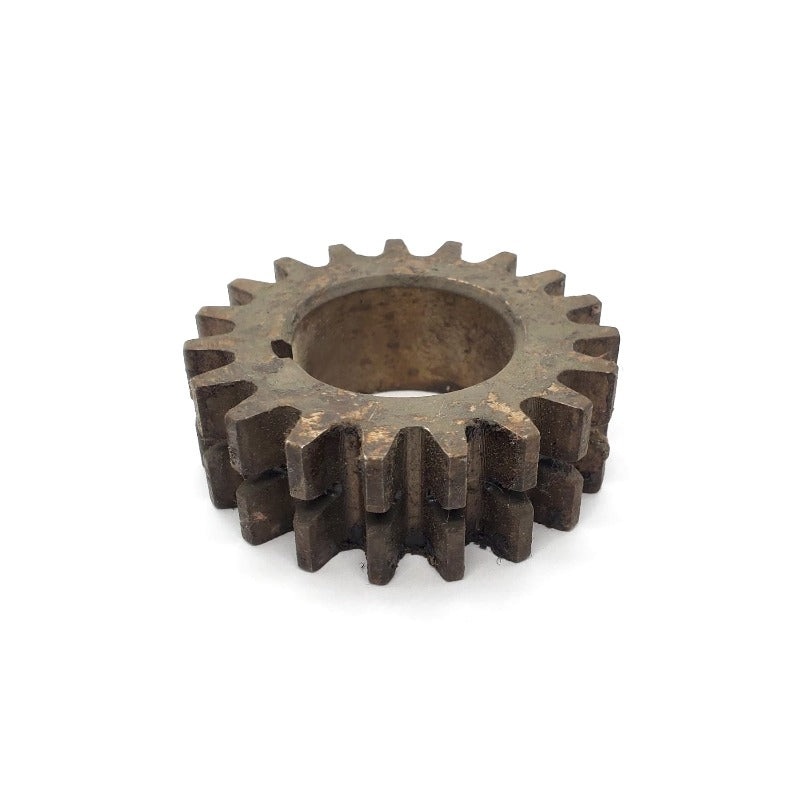 NOS Flathead 6 Crankshaft Timing Gear (1 wide link type) – CC601760