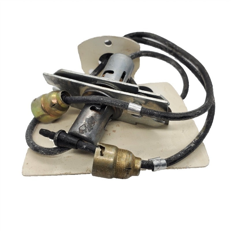 NOS Right Taillight Harness Assembly – CC1273330