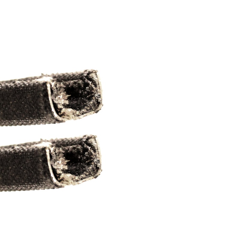 New Vertical Window Glass Channel (Pair) – CC1561523