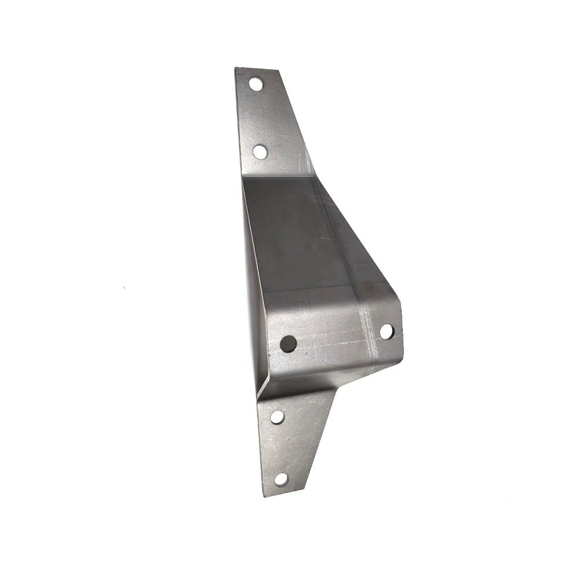 New Lower Winch Bumper Reinforcement Bracket – Right – CC921484